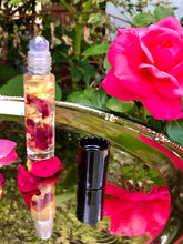 Load image into Gallery viewer, Fantasy Lip Oil